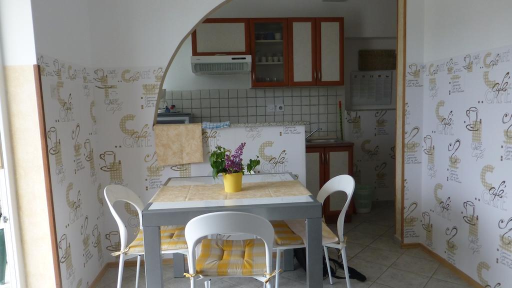 Apartments Tanja & Boris Baška Δωμάτιο φωτογραφία
